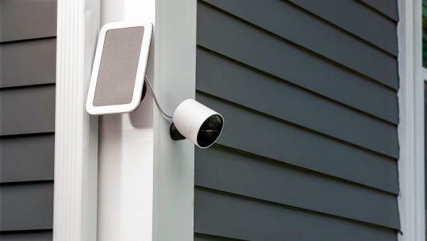 SimpliSafe Solar Panel Outdoor Camera Charger Weather-4